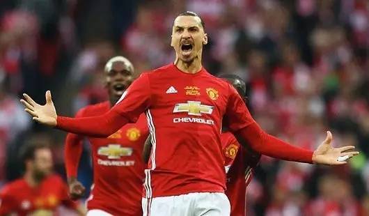 浓厚的兴趣 浓厚的兴趣